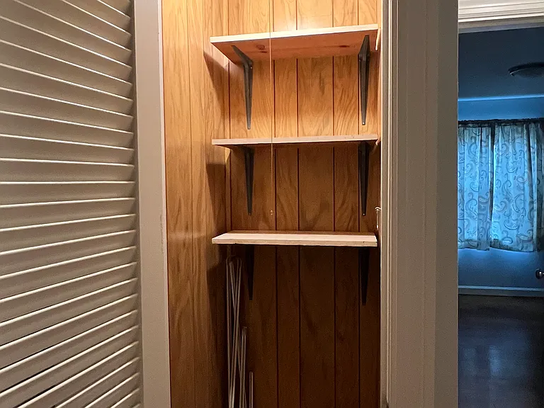 448 Bellevue Ave — Photo 3