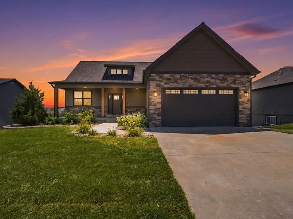4517 Lamonte Dr, Manhattan, KS 66503