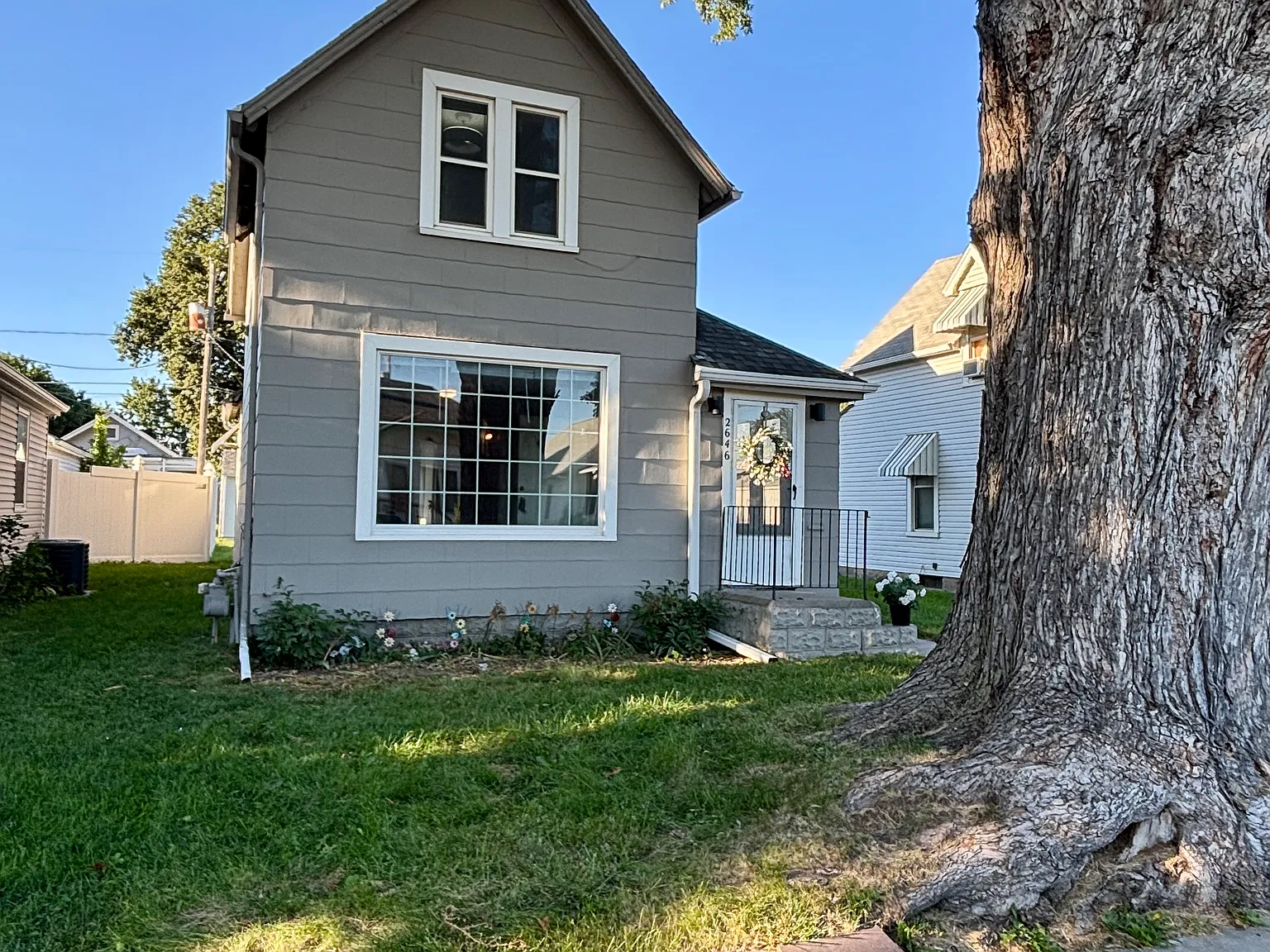 3 bed, 1172 sqft, $1,800 — Photo 2