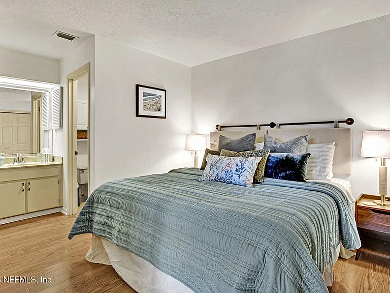 743 Spinnakers Reach Dr — Photo 9