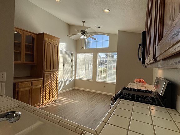 2nd image of 6031 Willow Bend Dr