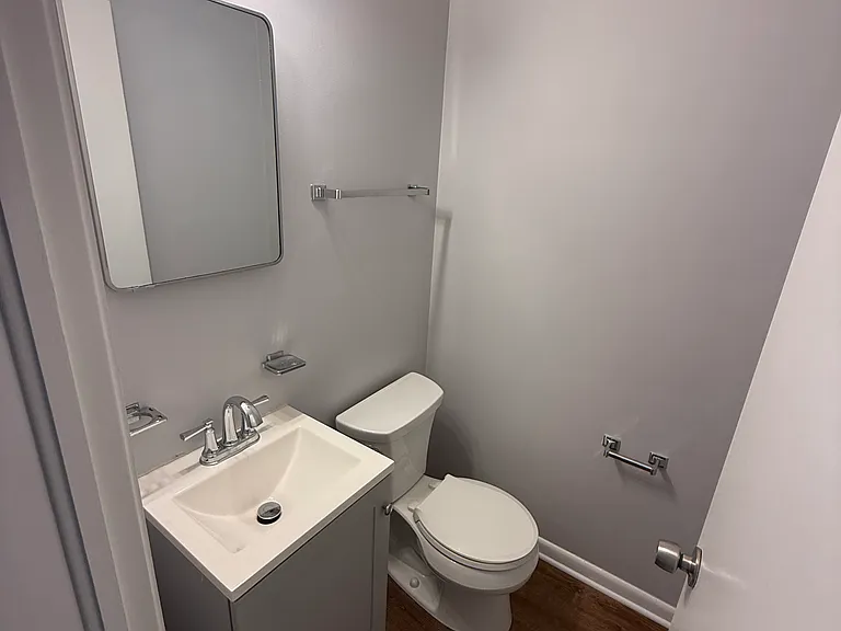 10351 Chaucer St #2S — Photo 7