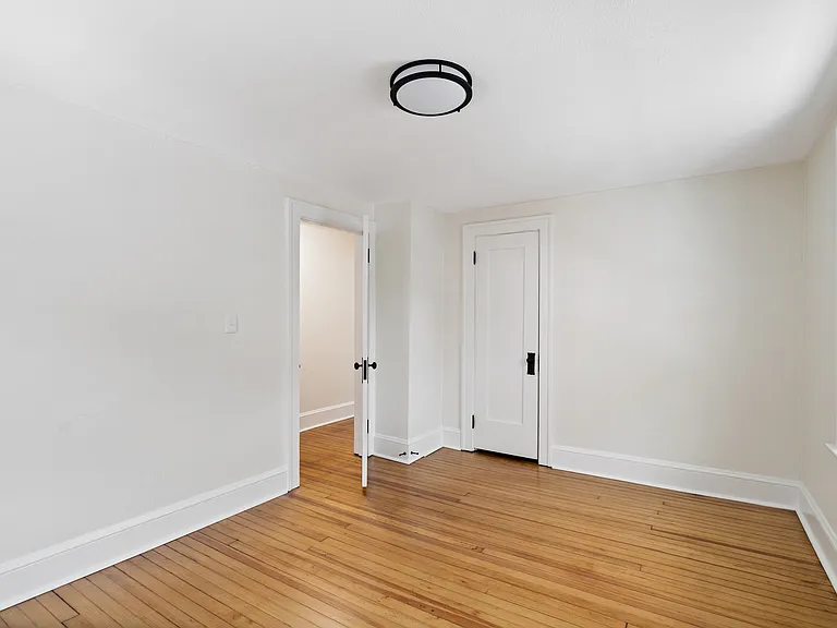 378 Cross St — Photo 15