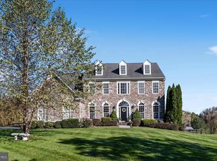 38590 Bettis Dr, Hamilton, VA 20158