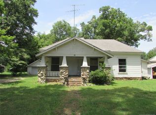 215 S Foreman St, Vinita, OK 74301