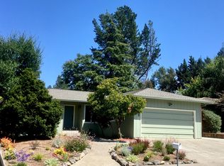265 Washington Ct, Sebastopol, CA 95472