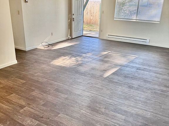 5th image of 1315 SW G St #P269-a