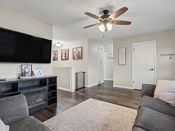 5th image of 1004 David Dr