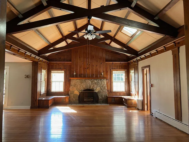 271 Cazenovia St #5 — Photo 6