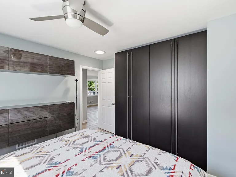 3141 Clayborne Ave — Photo 21