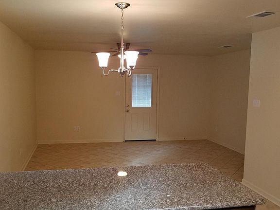 4th image of 161 Sagewood Dr