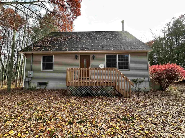1897 S Patterson Rd, Midland, MI 48640