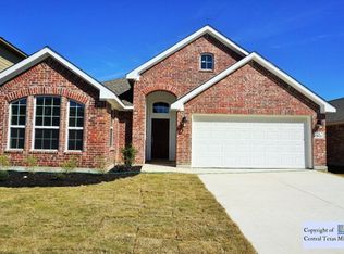 8931 Richmond Park, Converse, TX 78109