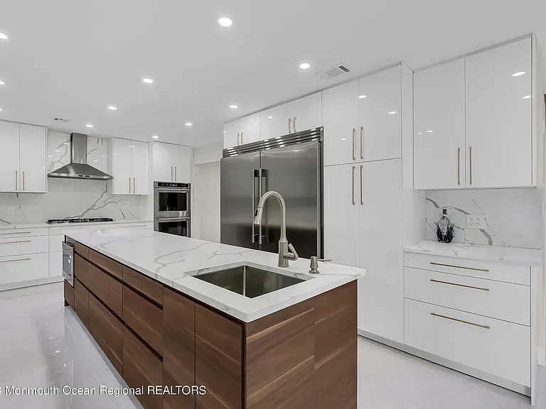 265 Whalepond Rd — Photo 8
