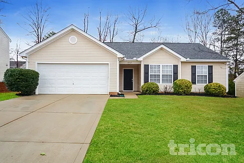 1032 Crowders Woods Dr Photo 1