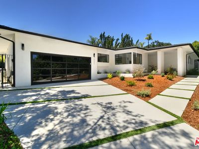 3221 Elvido Dr, Los Angeles, CA, 90049