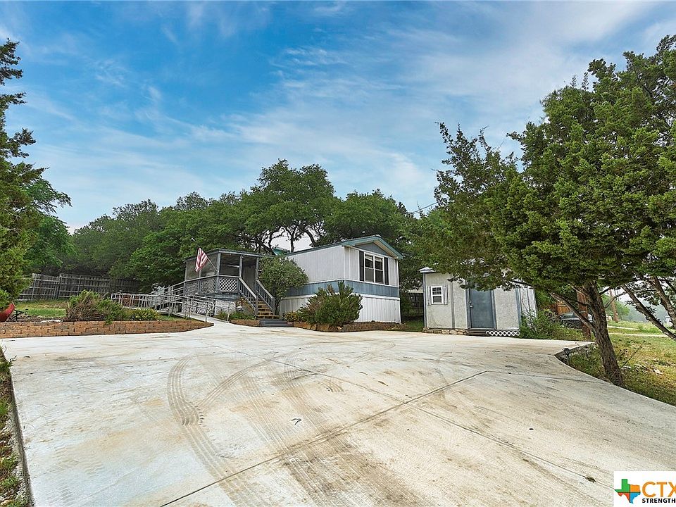 1st image of 147 Glenn Dr