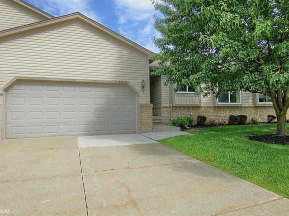 3rd image of 53248 Glen Oak Dr