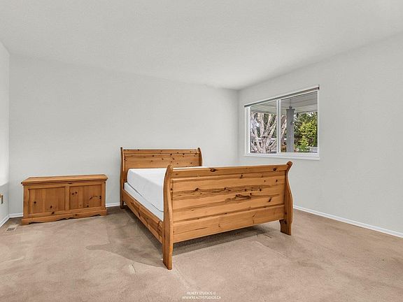 3rd image of 14280 19a Ave #119