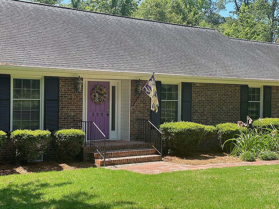 1st image of 220 Cherrywood Dr