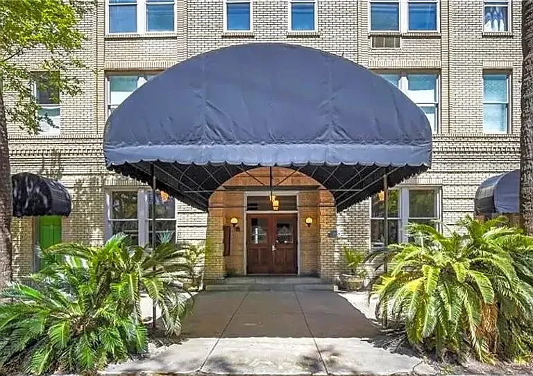 106 W Gwinnett St #5D — Photo 46