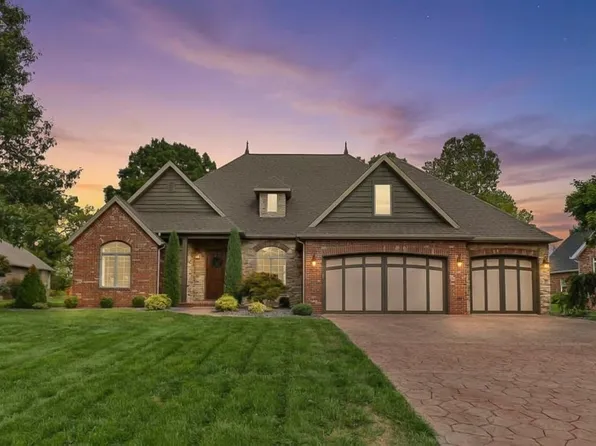6268 S Weatherwood Trail, Springfield, MO 65810
