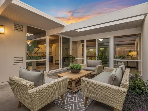 150 Yawl Ct, Foster City, CA 94404