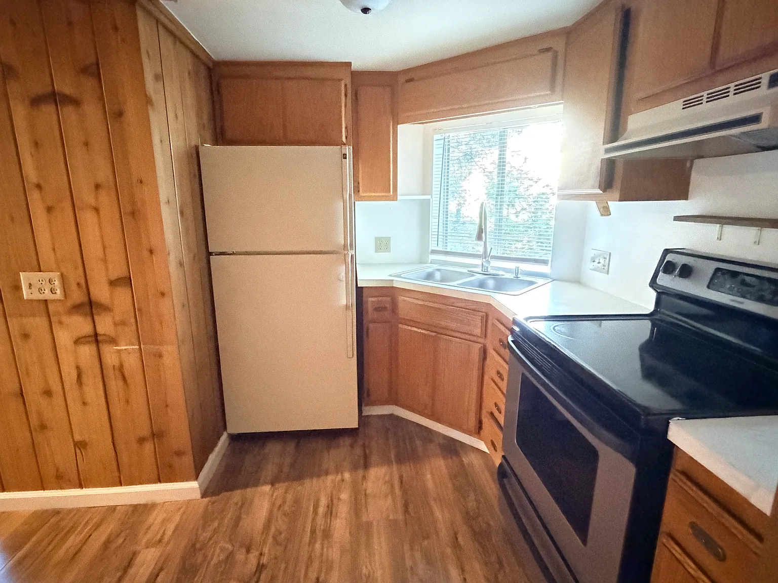 1 bed, 450 sqft, $1,200 — Photo 4