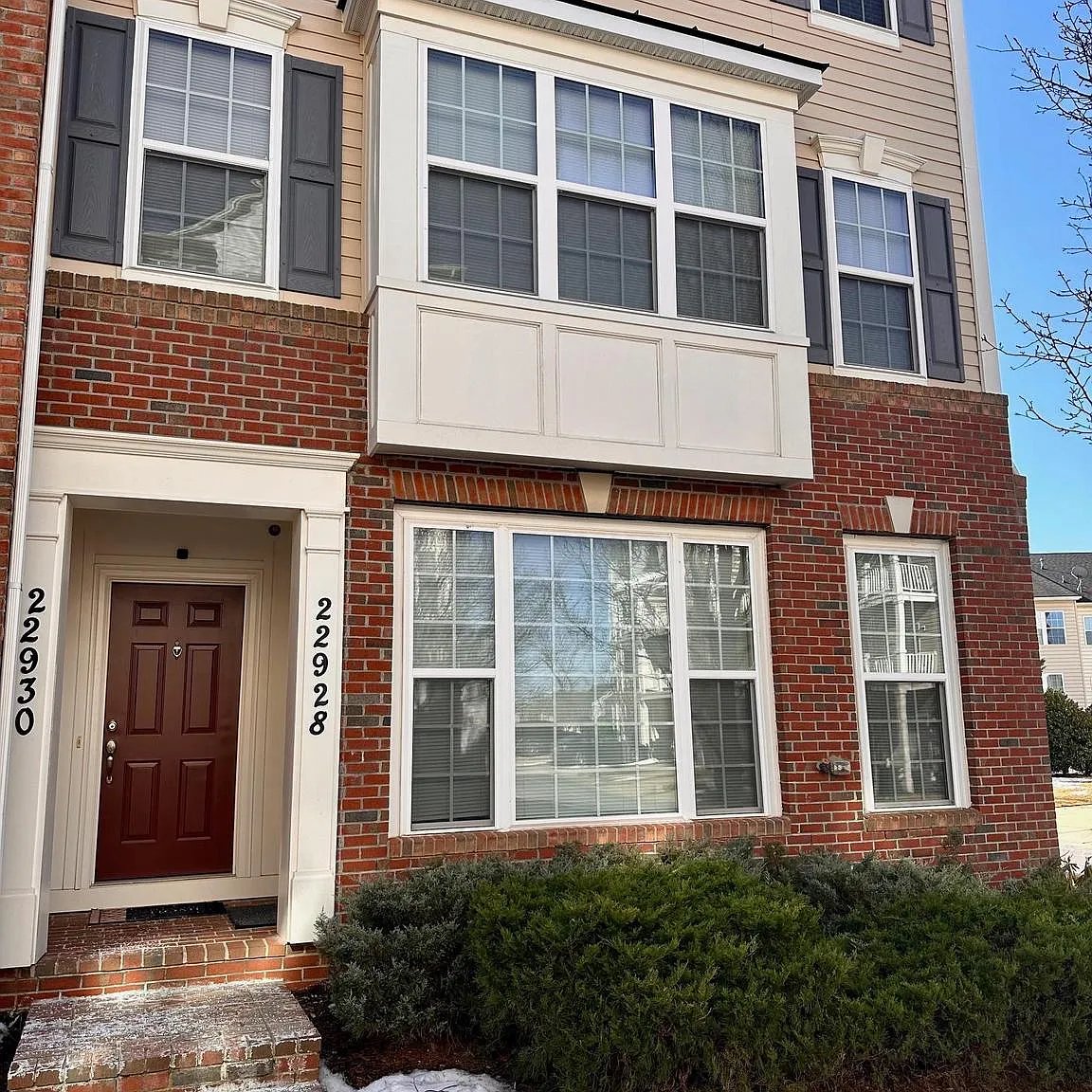 3 bed, 2.5 bath, 1730 sqft, $2,950 — Photo 1