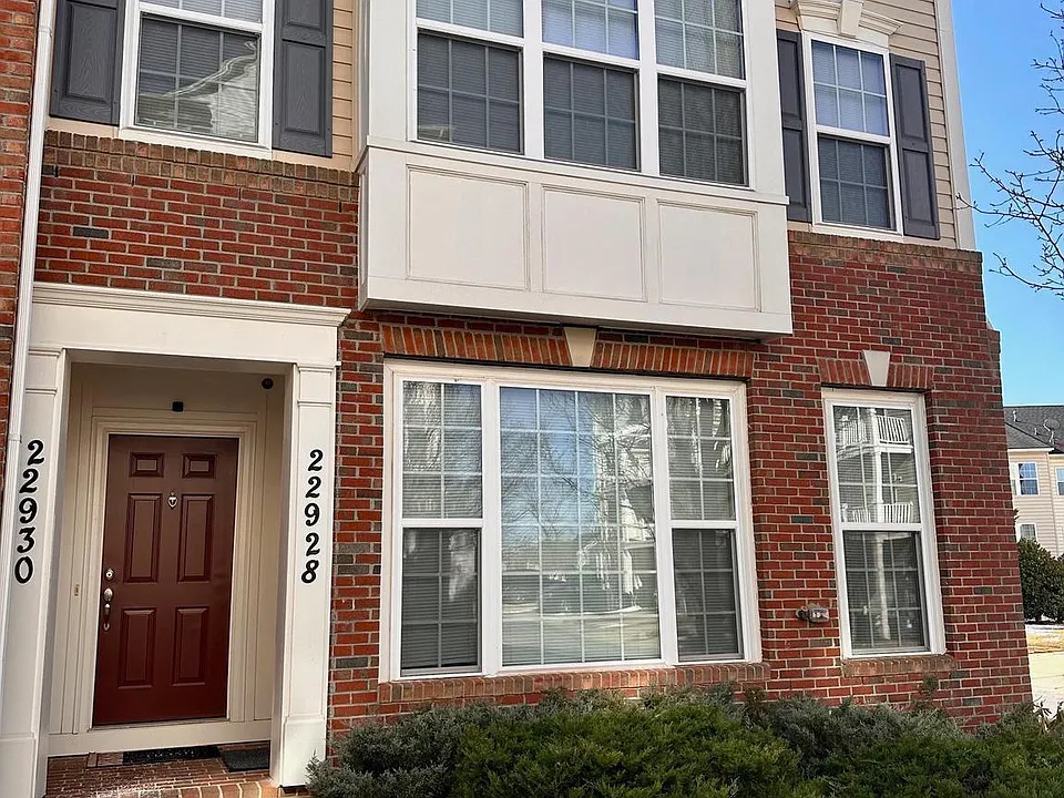 22928 Spicebush Dr #1641