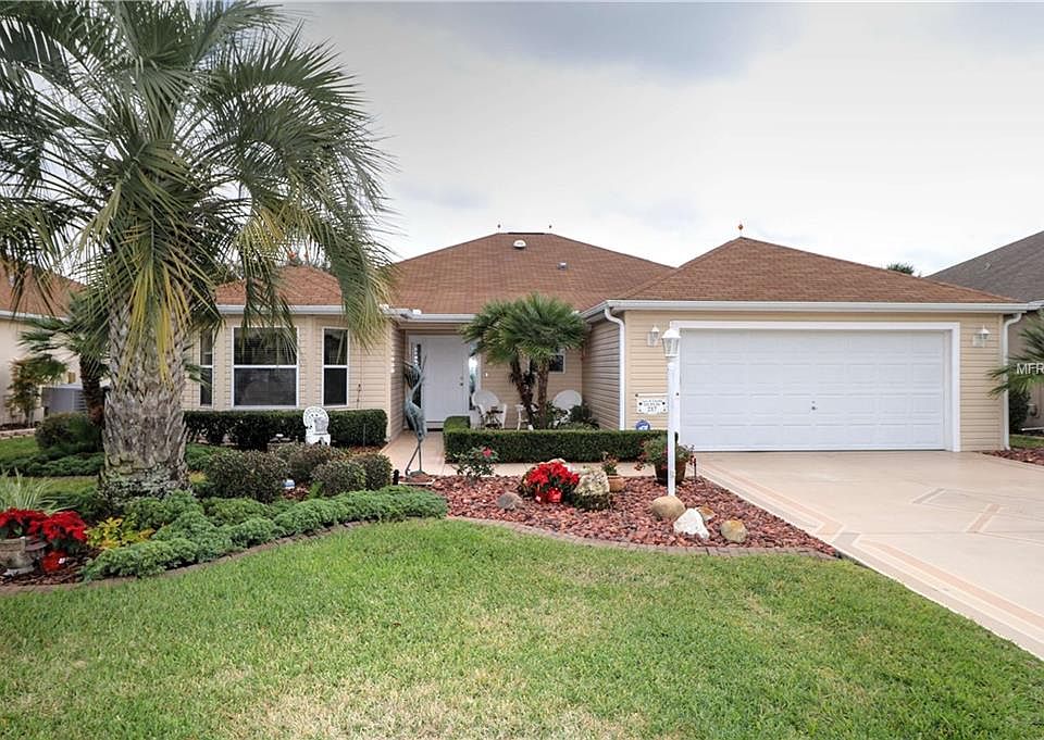 1st image of 217 Carrera Dr