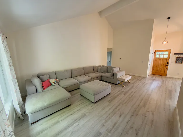1354 SE 51st Ave — Photo 11