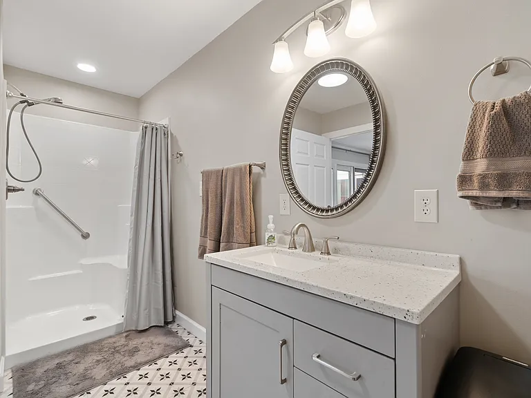 2901 Replica Ln — Photo 17