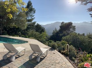 21277 Entrada Rd, Topanga, CA 90290