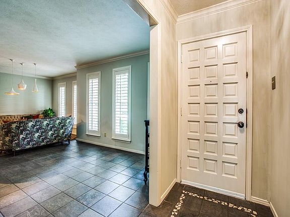 4th image of 6610 Velasco Ave