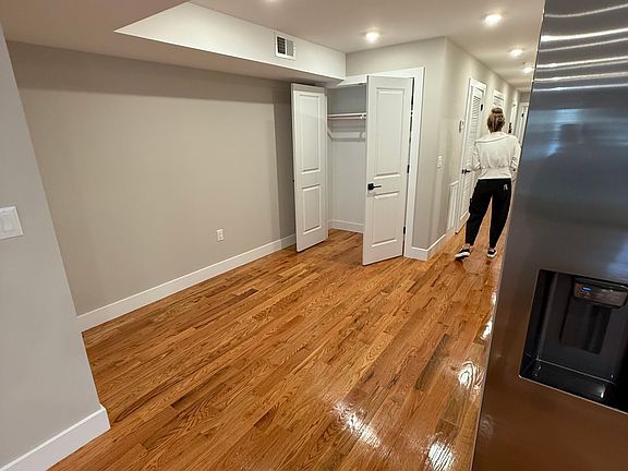 5th image of 682 N 7th St #2