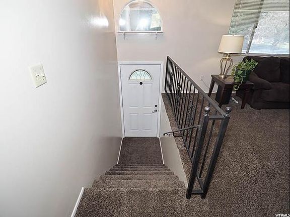 3rd image of 6889 S Lexington Dr