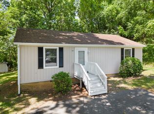 551 Hull St, Staunton, VA 24401