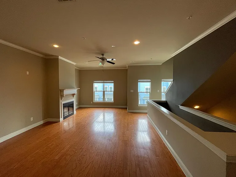 1616 Carpenter Dr — Photo 27