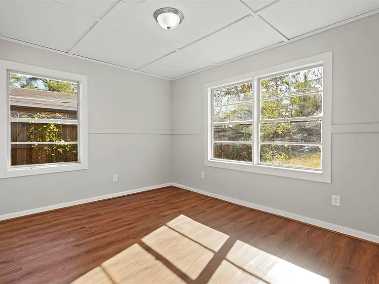 8186 Record St — Photo 7