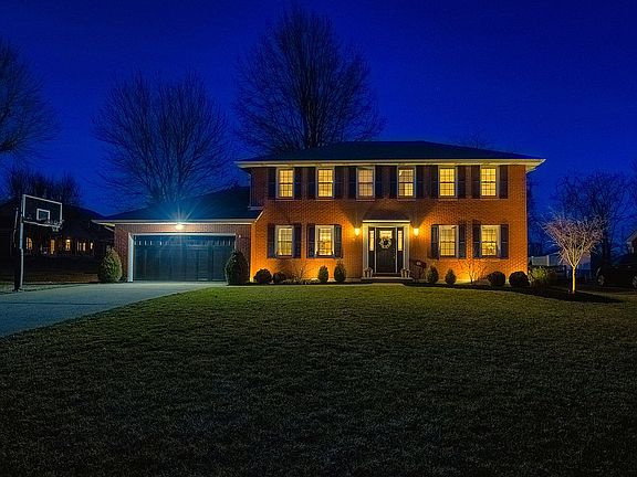 3rd image of 9220 Tranquility Dr