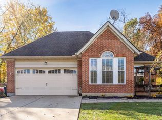 199 Hildebrant Dr, Maineville, OH