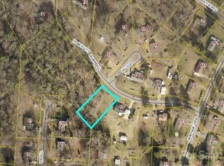 165 Riverdell Rd, Hickory, NC 28601