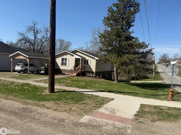 402 S Columbia St, Bloomfield, IA 52537