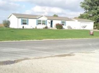 650 W 8th St, Minonk, IL