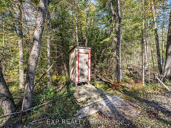 4th image of 3124 Southwood Rd