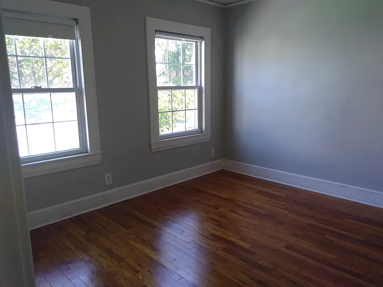 204 Grasmere Ave — Photo 10