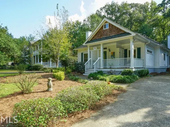 1961 McLendon Ave, Atlanta, GA 30307