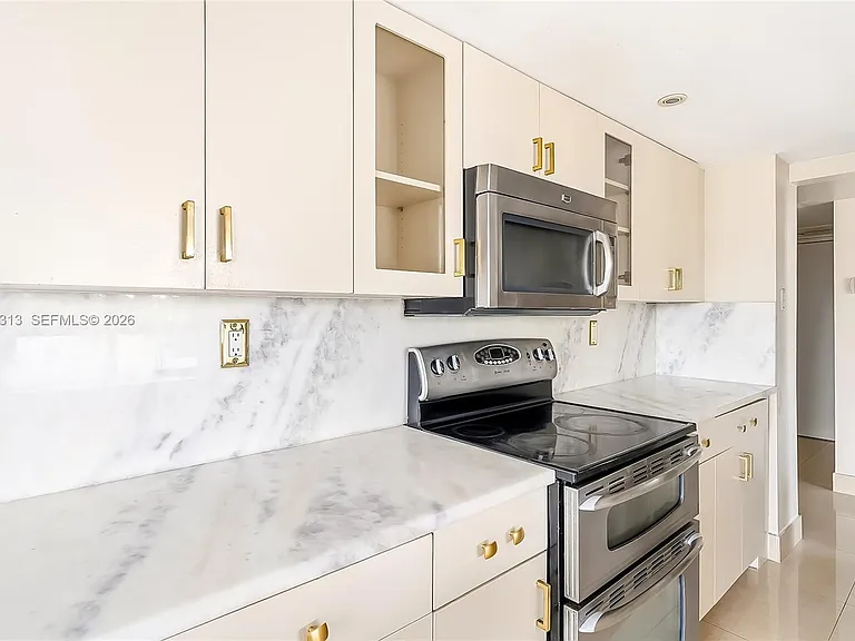 3031 N Ocean Blvd #406 — Photo 11