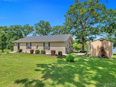 314 Crescent Lake Rd, Saint Clair, MO, 63077